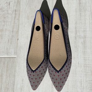 *Limited Edition* Rothy's The Point CORAL DOT SIZE: 10.5